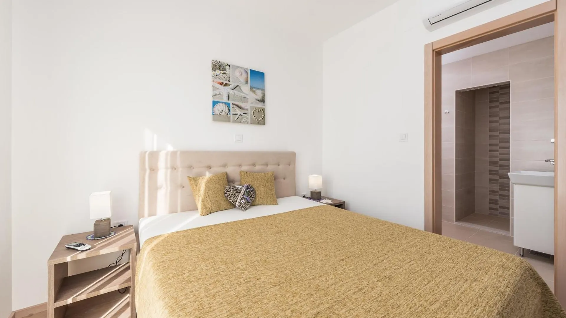 Villa Dalmacija VII Sukošan 0*,  Croazia